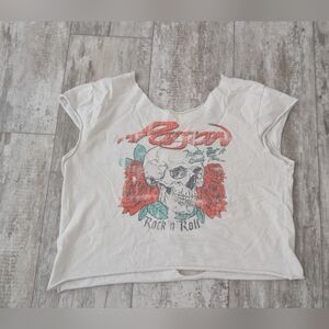 Poison Customized Graphic Skull & Roses Short Sleeve Tee - White